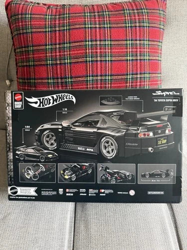 Mattel Hot Wheels Brick Shop '94 Toyota Supra MKIV Building set Brand New