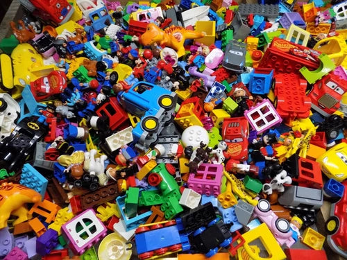 5 POUNDS!!! MEOW Duplo Super Fun Lot Minifigures Animals Toys....... {WASHED}