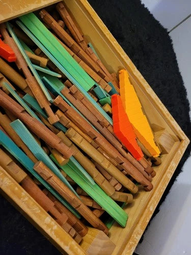 Tumble Tree Timbers Limited Edition Lincoln Logs And Wagon 500+ Pieces