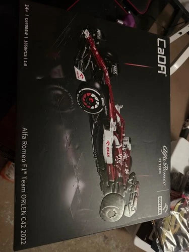 NISB CaDA Alfa Romeo F1 Team ORLEN C42 C64005, Retired Technic Set, 1,868 parts