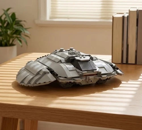 Cylon Centurion Raider Sci-Fi Spaceship Model Building Block Set 765 Pcs