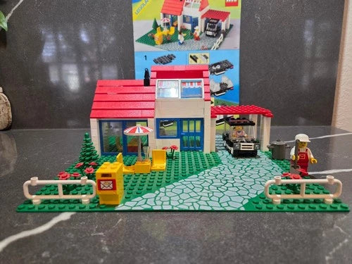 LEGO Town 6349 Holiday Home Villa Complete Vintage Rare Used Condition 1988