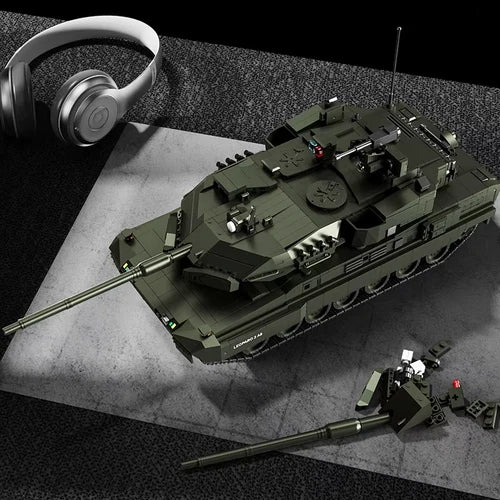 New 2306pcs Leopard 2A8 Tank 1:28 Military Building Blocks Army Model Set Toy