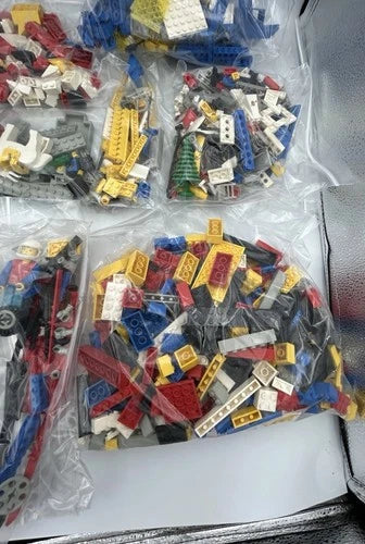 Vintage MEOW Bulk Lot Mixed Bricks Minifigures Accessories Knights Space Technic