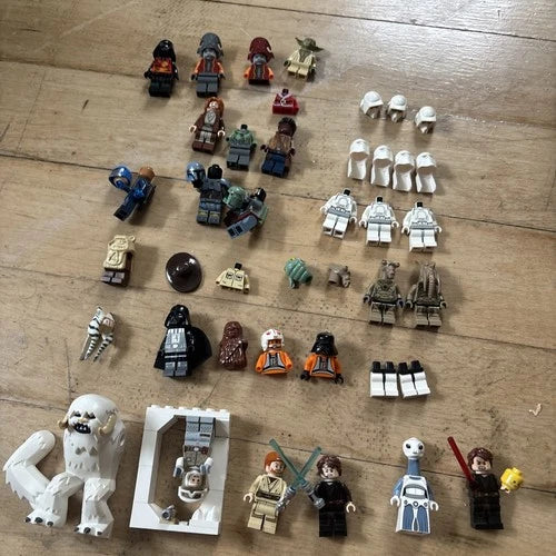 Rare Parts And Awesome LEGO Star Wars Minifiures Some Vintage Massive Lot