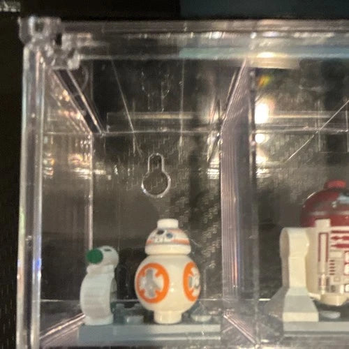 LEGO Star Wars Droid Minifigure Lot R2-D2 BB-8 C-3PO Display Case