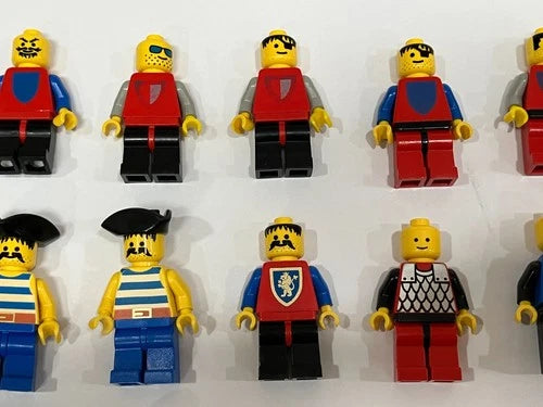 Lot of 50 *** vintage MEOW minifigures - you get Everything pictured!