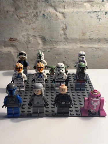LEGO Star Wars Minifigure Lot w/ Boba Fett, Grogu and Droid Figures