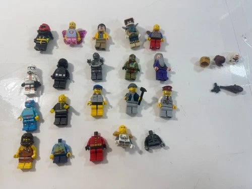 LEGO Minifigure Lot Star Wars Clone Trooper Robin Harry Potter Jurassic Castle