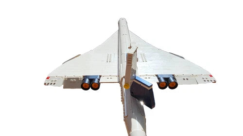 MEOW Icons: Concorde (10318) Complete Set with Display Stand