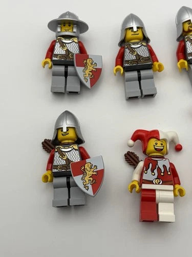 Lego Castle Lion Knights Red Rare Minifigures Lot Shields