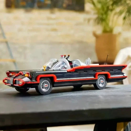 1822Pcs Classic TV Hero Batmobile Supercar Building Blocks New Model Display Toy