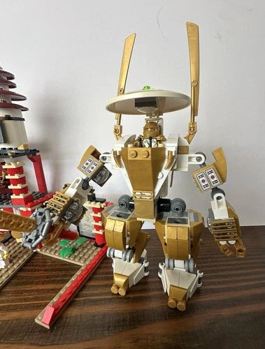LEGO Ninjago 70505 Temple of light Set Retired 2015