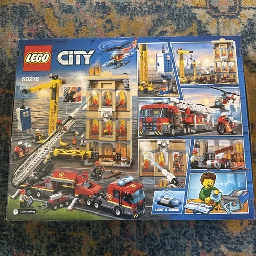 LEGO CITY: Downtown Fire Brigade (60216) 943 Pieces