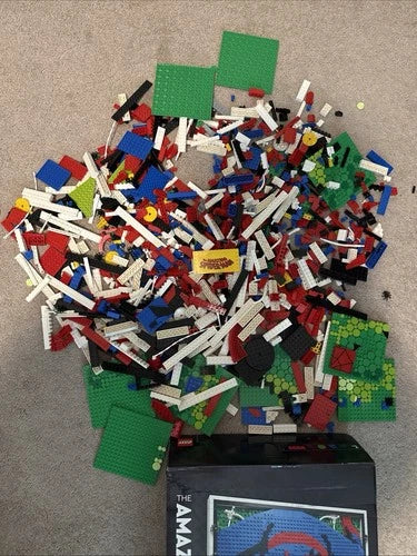 LEGO Art: The Amazing Spider-Man (31209) - RETIRED