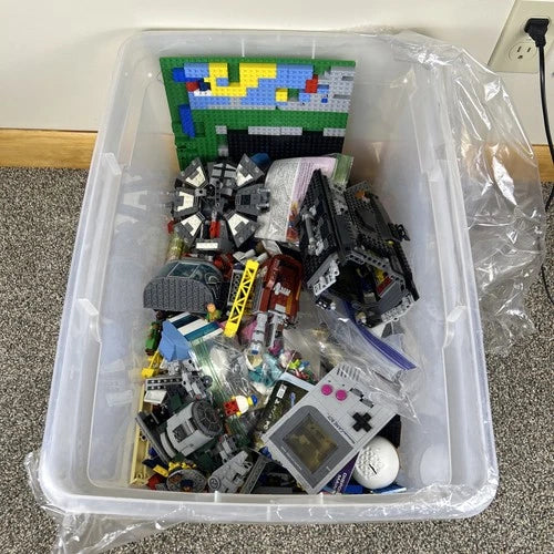 MEOW Mixed Lot Incomplete Sets Star Wars Batman Nintendo Gameboy Minifigs