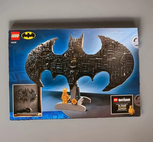 LEGO DC Batman Logo 76330 New Sealed 678pcs 20th Anniversary Display Set