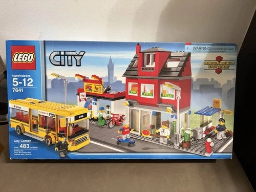 LEGO CITY City Corner 7641 New Factory Sealed