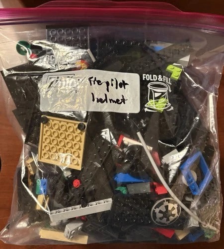 LEGO Star Wars: Tie Fighter Pilot Helmet (75274)