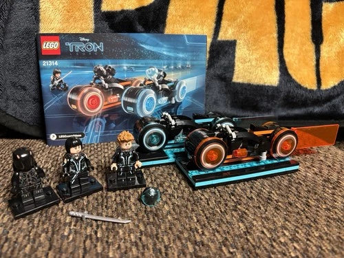 MEOW tron legacy 21314