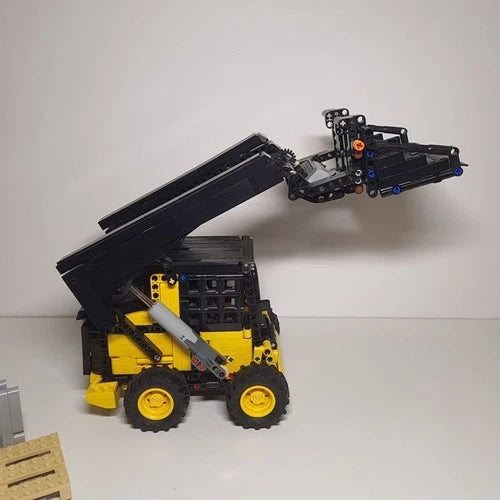 Modubrix MOC-194001 Skid Steer Loader 332G 1481 Parts Building Kit