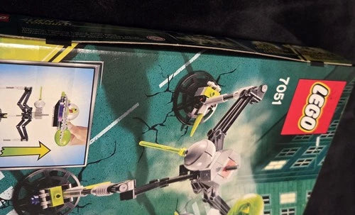 MEOW Alien Conquest – 7051 Tripod Invader Set, NEW/SEALED
