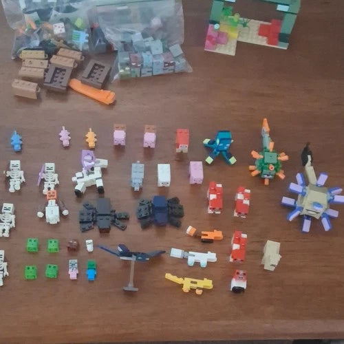 LEGO Minecraft Minifigure Bulk Lot 69 Figures With Lots Of Extras Official LEGO