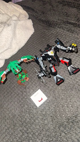 LEGO Batman and Poison Ivy mechs only NO minifigures set 76117