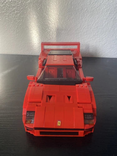 LEGO CREATOR EXPERT 10248 FERRARI F40. NEW, NO BOX