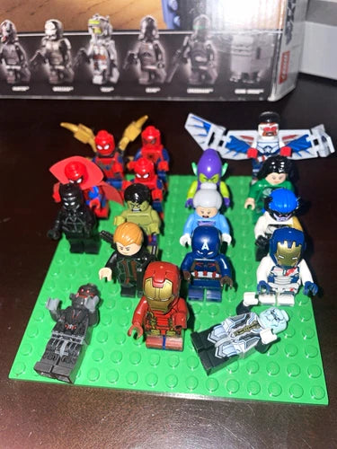 MEOW Marvel Minifigure Lot Iron Man & Captain America Mixed Characters Plastic