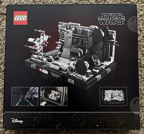 LEGO Star Wars: Death Star Trench Run Diorama 75329 Retired Sealed Free Shipping