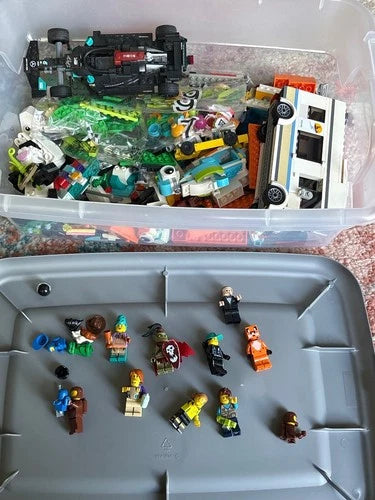LEGO Bulk Lot with Minifigures & Vehicles - Mixed Bricks Estate Bundle