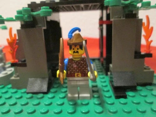 LEGO System Hemlock Stronghold (6046) Complete Dark Forest