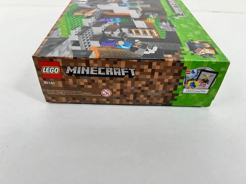 LEGO #21141 Minecraft: The Zombie Cave (Box has wear)