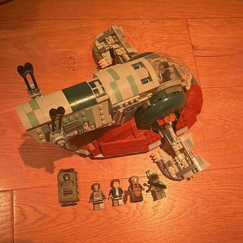 MEOW Star Wars Slave 1. Everything Provided In Photos. SEND OFFERS!!!
