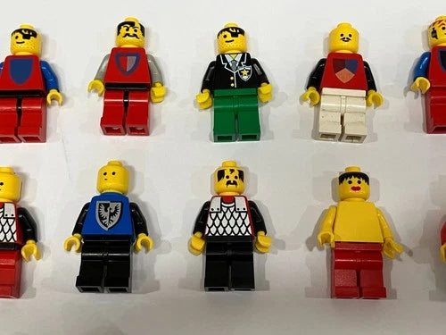 Lot of 50 *** vintage MEOW minifigures - you get Everything pictured!
