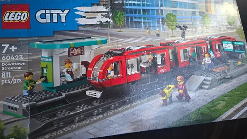 LEGO City Downtown Streetcar and Station 60423 811 pcs Ages 7+