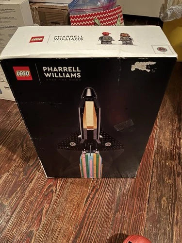 LEGO Icons Over the Moon with Pharrell Williams Building Kit 10391 READ DESC