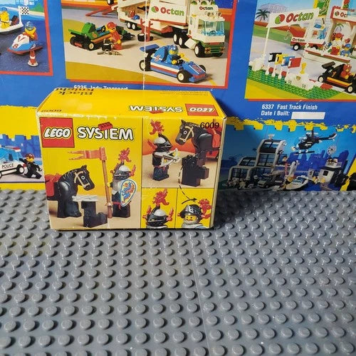 MEOW Castle Black Knights Black Knight 6009 Vintage 1992 Unopened.