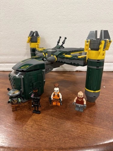 LEGO Star Wars Bounty Hunter Assault Gunship & Minifigures 99% Complete 7930