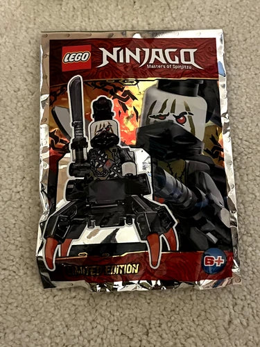 19 limited edition mini legos and minifigures