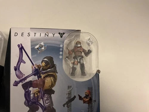 MEGA CONSTRUX Destiny Hunter Starwinder Armory & Hunter Cryptid Armory Figures