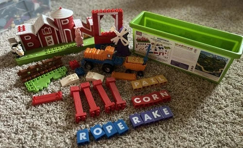 PBS MEGA BLOKS Word World Barn Construction Set. Full Set Of Bricks! WITH DVD!