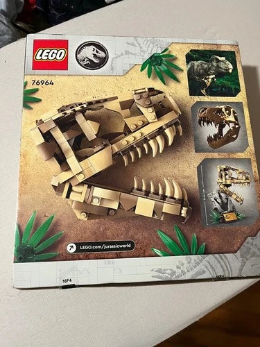 LEGO Jurassic World: Dinosaur Fossils: T. Rex Skull (76964) New in box