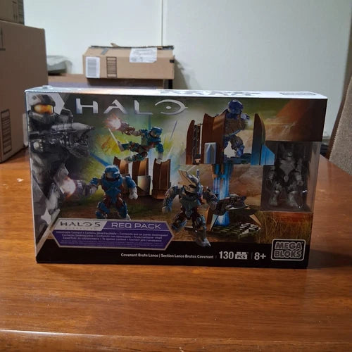 Mega Bloks Halo Covenant Brute Lance DPJ89 130 pcs 8+ Interchangeable Armor