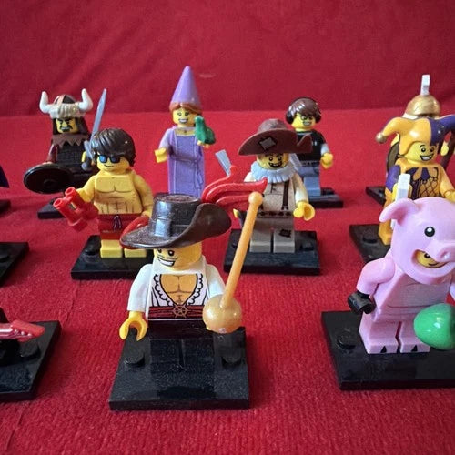 LEGO CMF Series 12 - Complete Set Of 16 Minifigures -