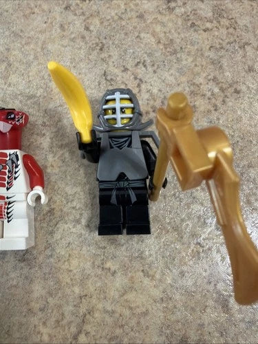 LEGO NINJAGO: Rise of the Snakes Fangpyre Mech (9455) w/ Box