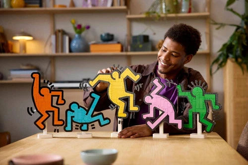 MEOW Art: Keith Haring – Dancing Figures 31216 - BRAND NEW SEALED IN BOX