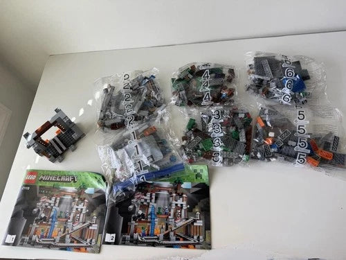 LEGO Minecraft: The Mine 21118 Box New With Only 1 Bag Open