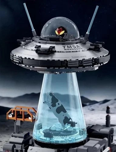 Space UFO Building Block Set Dynamic Cow Abduction LED Light 360° Rotating Base
